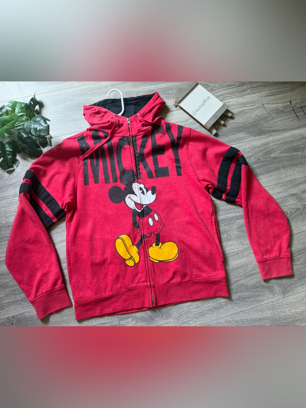 Disney Red Classic Mickey Mouse Factory Distressed Zip-Up Hoodie Jacke. Size M